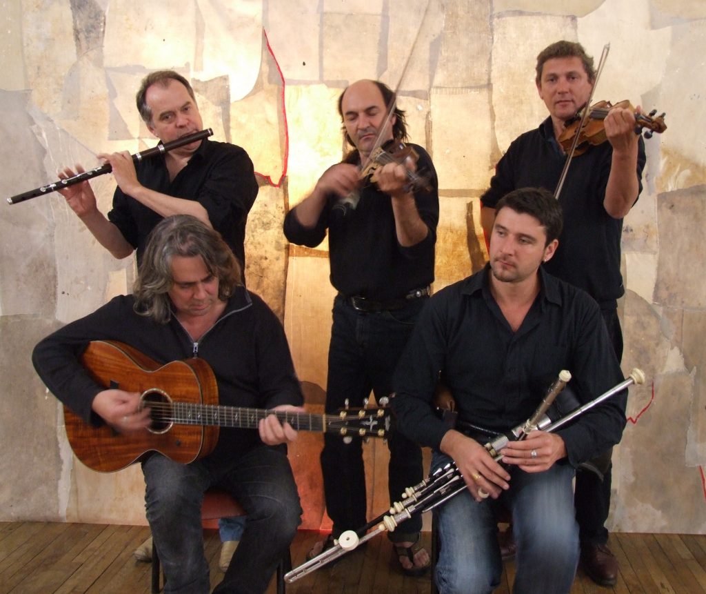 Pennoù Skoulm au festival En Arwen de Cléguérec @ Festival En Arwen